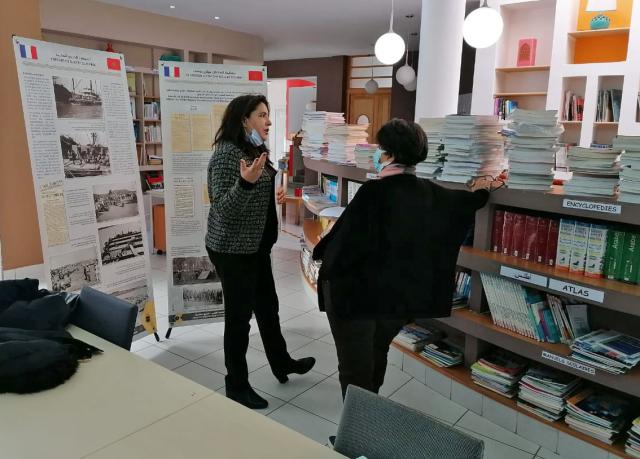 Présentation de l'exposition Soldats marocains au CDI du lycée Charcot
